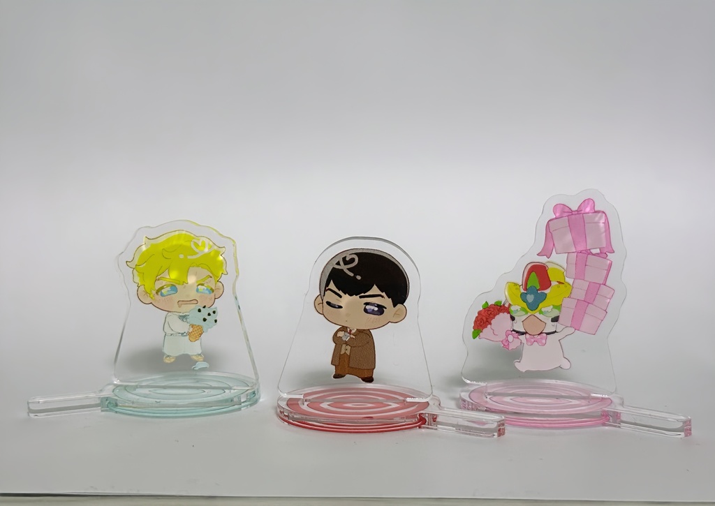 口リー夕ミ アクスタ