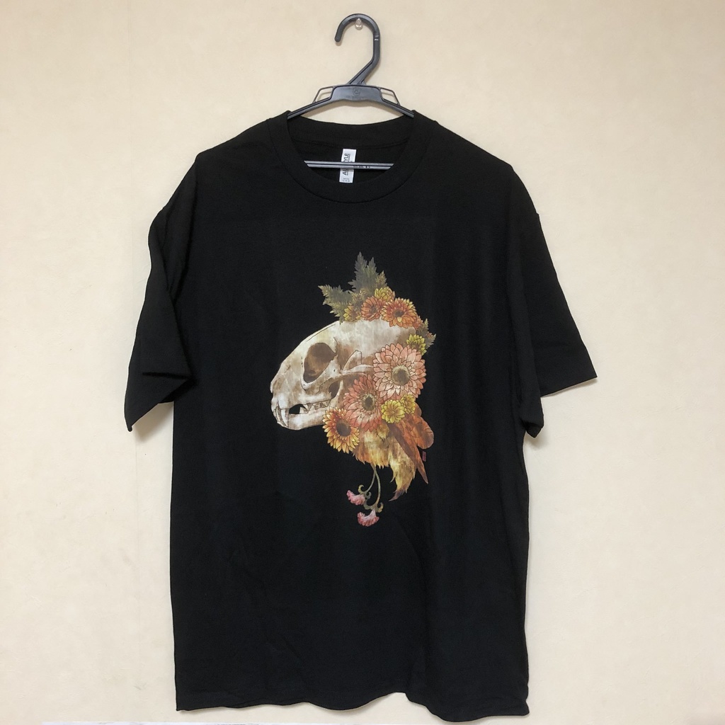 猫頭骨Tシャツ