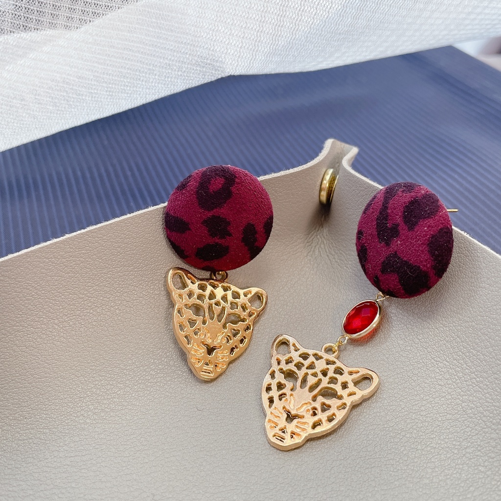 【動物シリーズ】チーターのピアス②