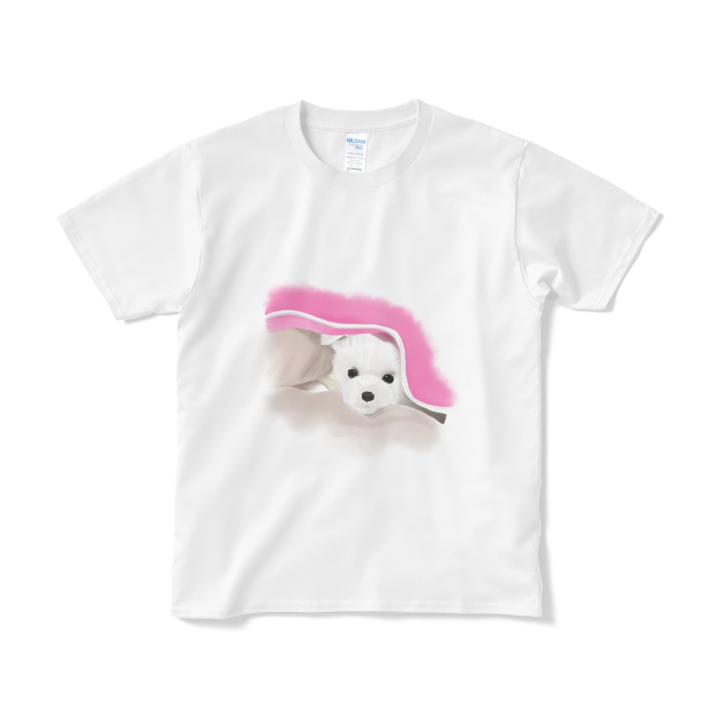 ブランケットからのぞく犬