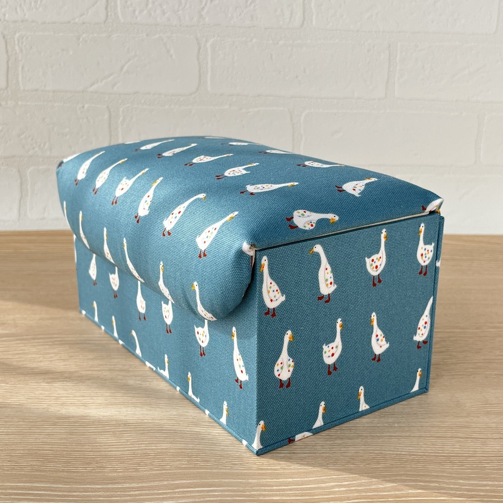 ふんわりまるい☆卓上マスクケース