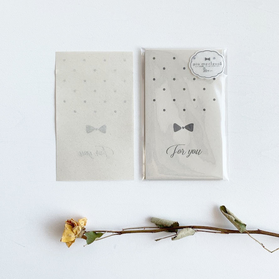 りぼんと水玉のデザインペーパー