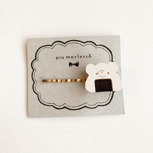 くまおにぎり*木のヘアピン