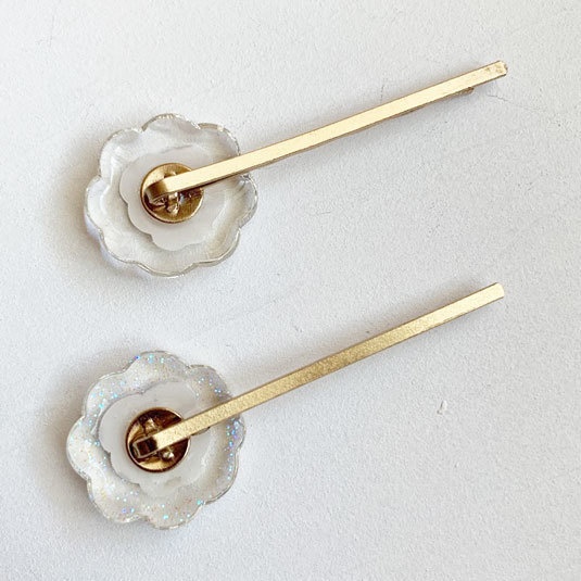 きらきら氷*ビオラのヘアピン