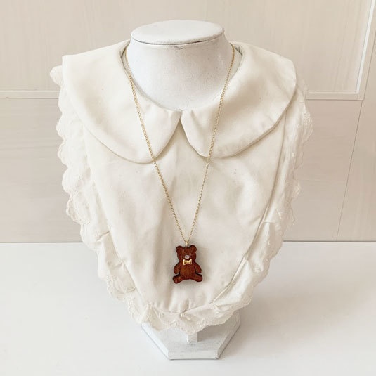 ぬいぐるみくま(リボン付き)*木のネックレス