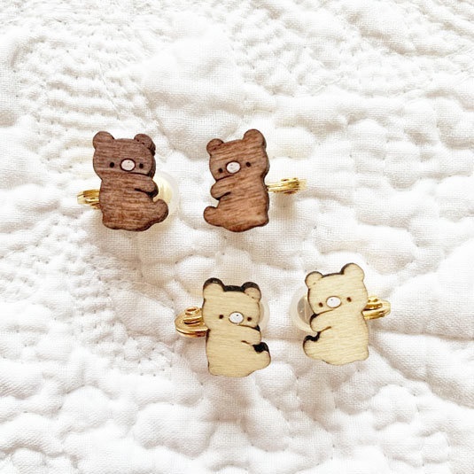 つれてってくまイヤカフ*木のイヤカフ(片耳用)