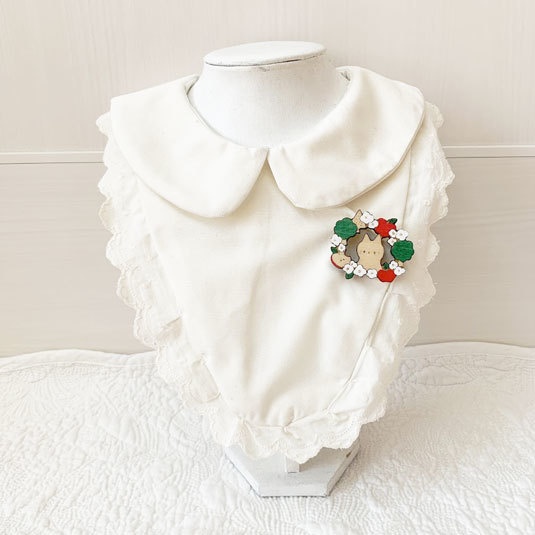 ねことリンゴのリース*木のブローチ