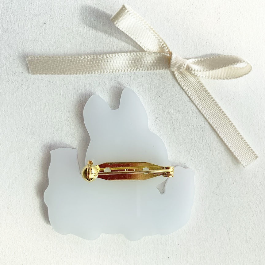 うさぎとおはな*アクリルブローチ