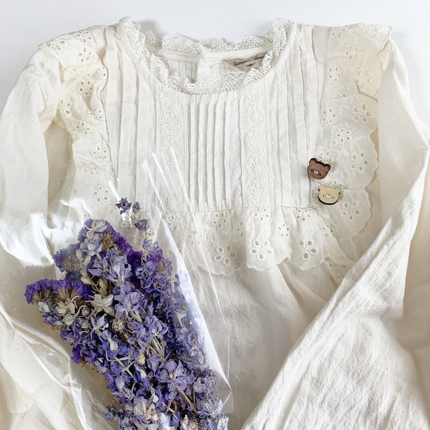 ミニミニくまさん*木のピンバッジ