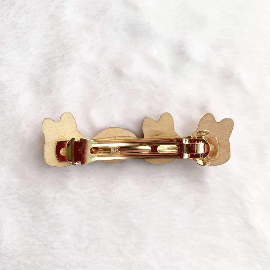 ほっこりうさぎさん*木のバレッタ