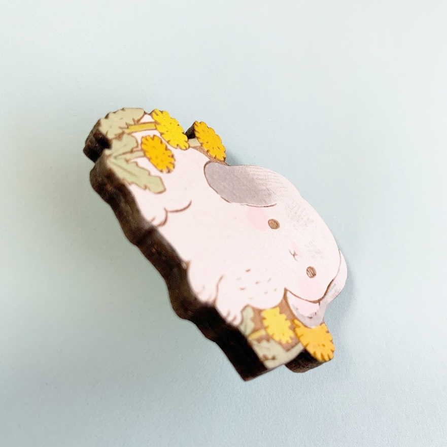 うさぎさんとたんぽぽ*木のブローチ