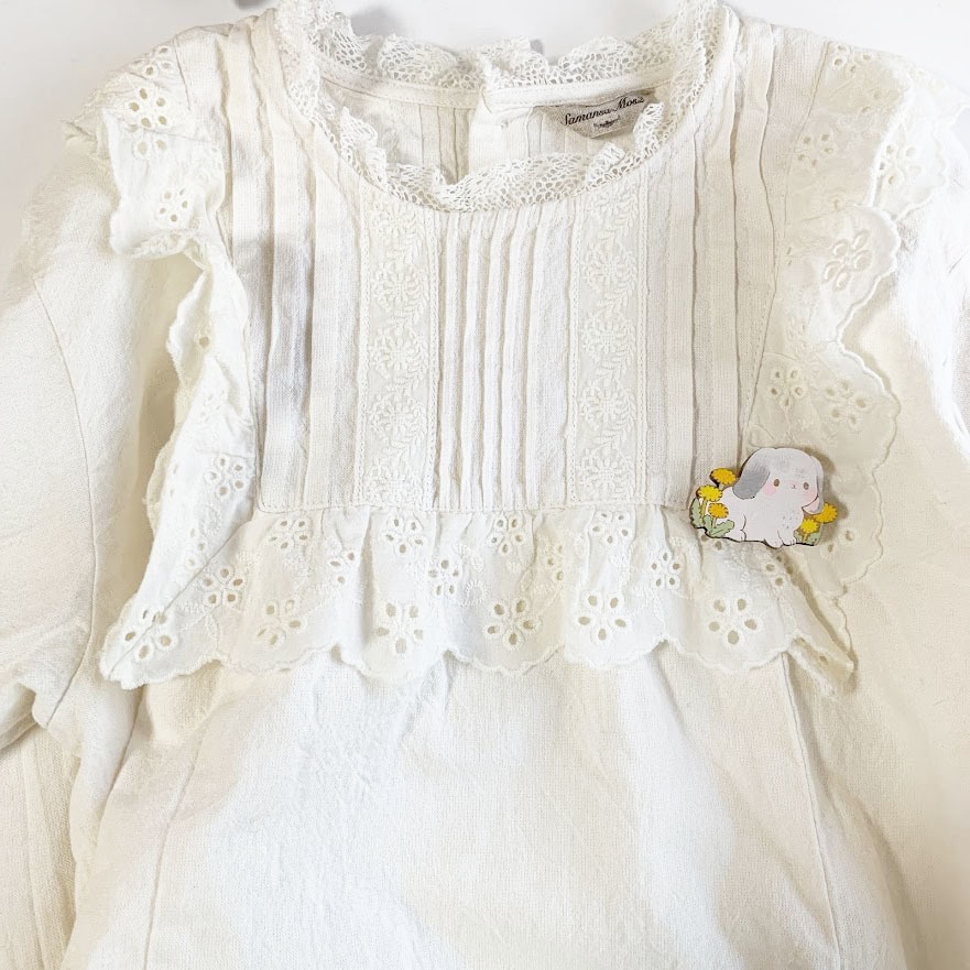 うさぎさんとたんぽぽ*木のブローチ