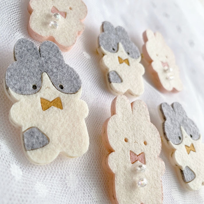 やわらかうさぎ*フェルトのブローチ