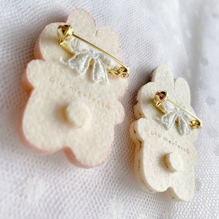 やわらかうさぎ*フェルトのブローチ