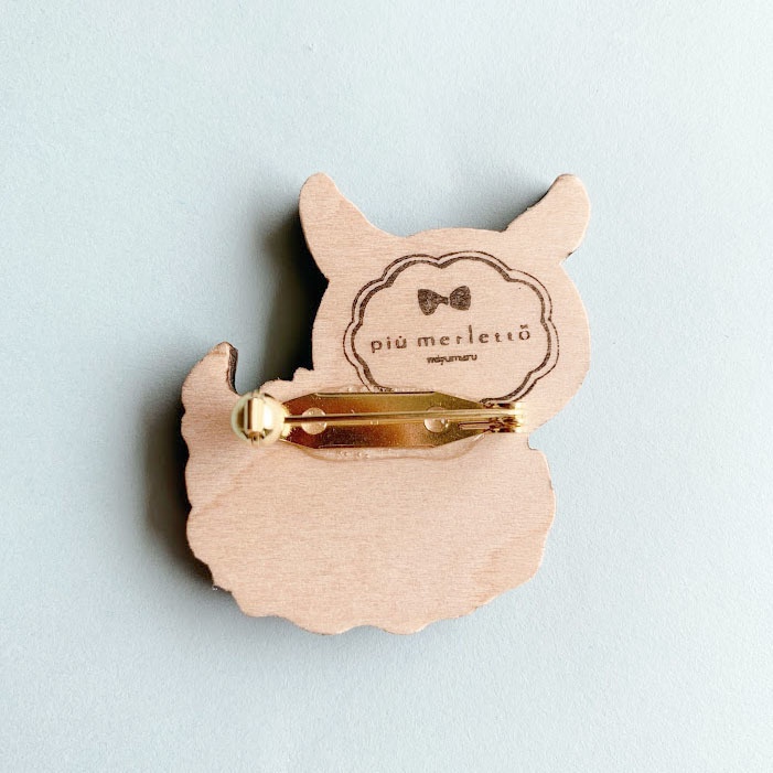 もぐもぐヤギさん*木のブローチ