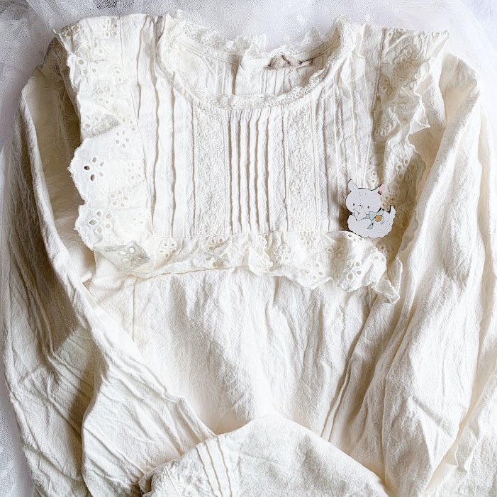 もぐもぐヤギさん*木のブローチ