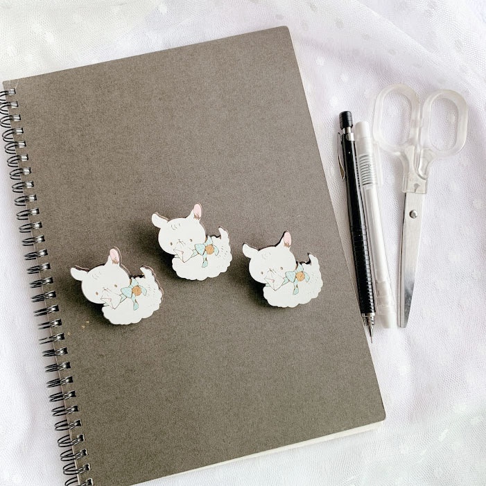 もぐもぐヤギさん*木のブローチ