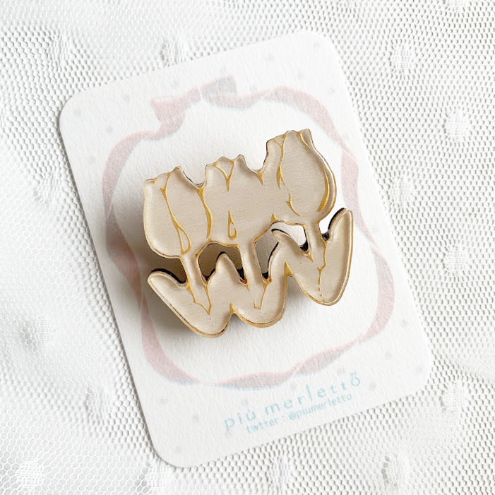 レトロチューリップ(オールホワイト)*木とアクリルのブローチ