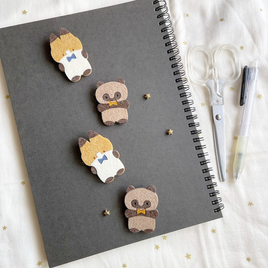 やわらかたぬきときつね*フェルトのブローチ