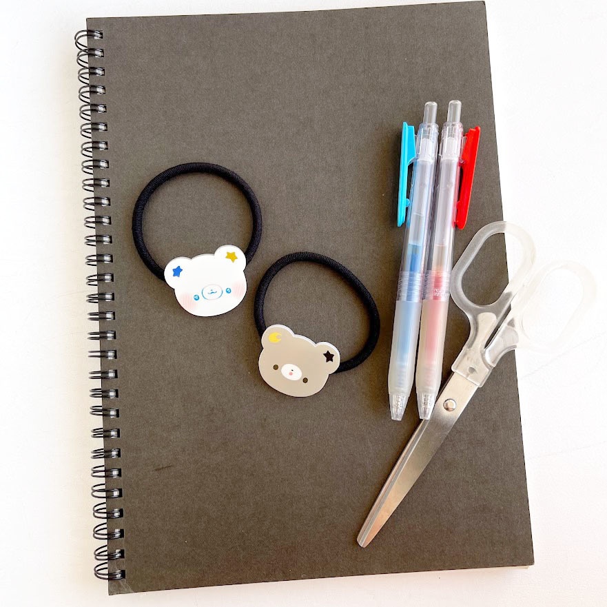 月くまと星くま*アクリルヘアゴム