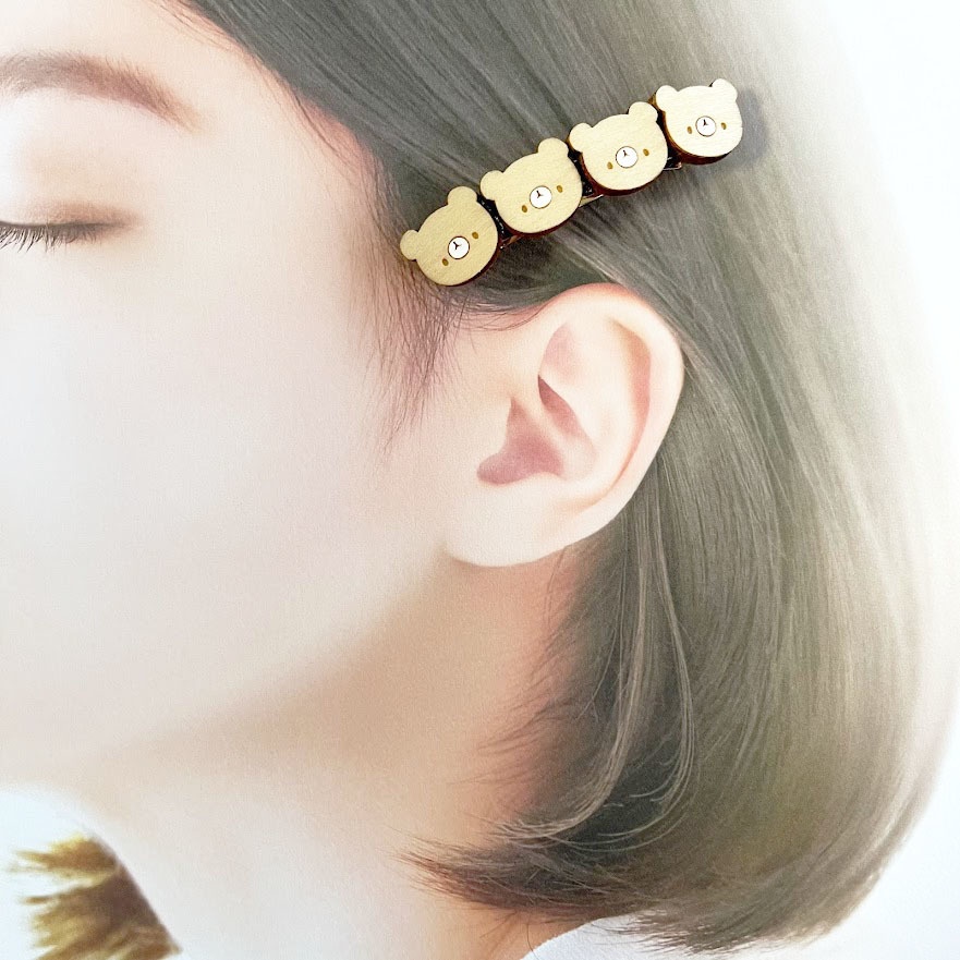 なかよしくまさん*木のバレッタ