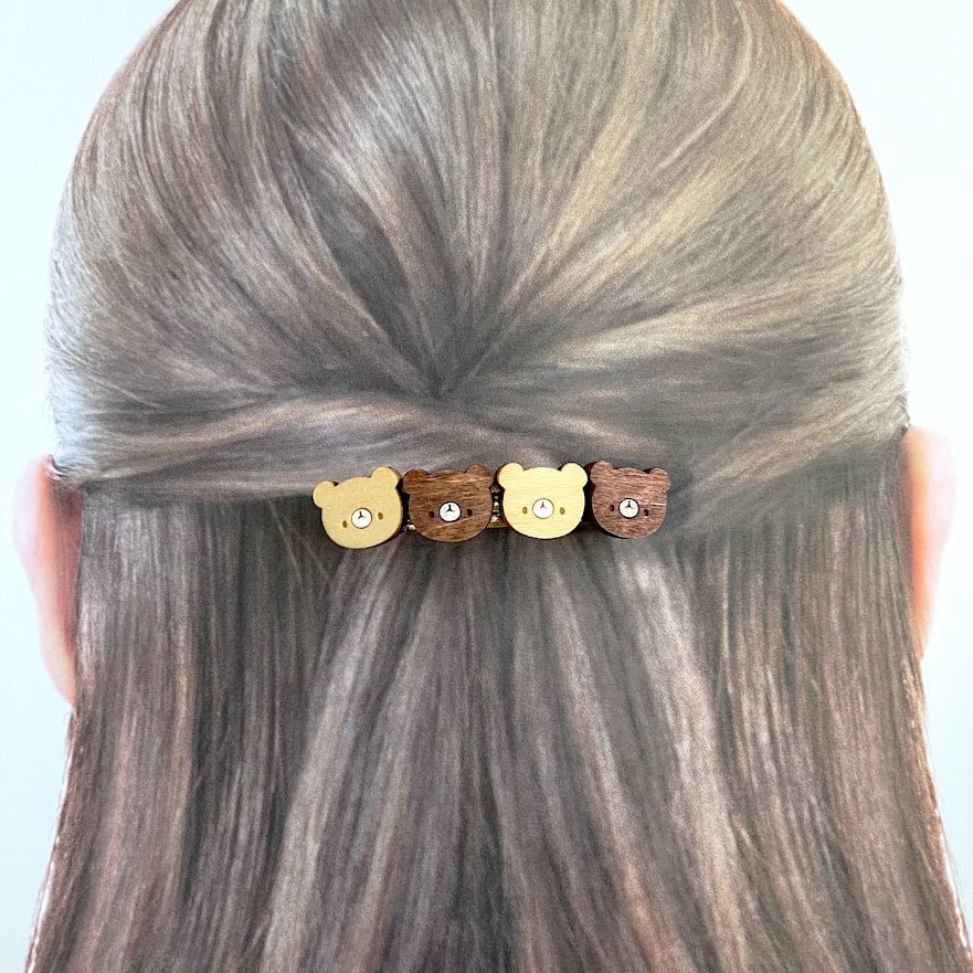 なかよしくまさん*木のバレッタ