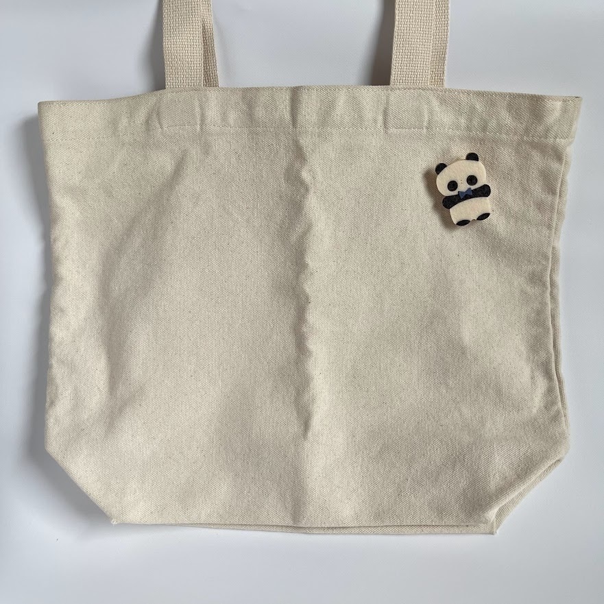 やわらかぱんだ*フェルトのブローチ