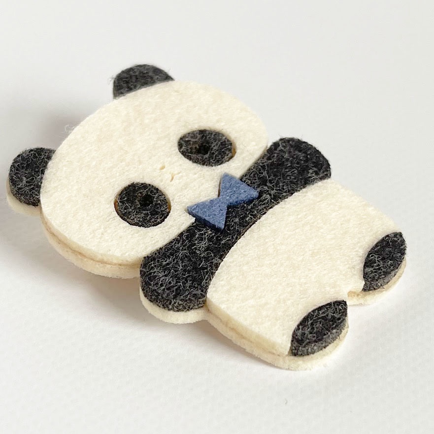 やわらかぱんだ*フェルトのブローチ