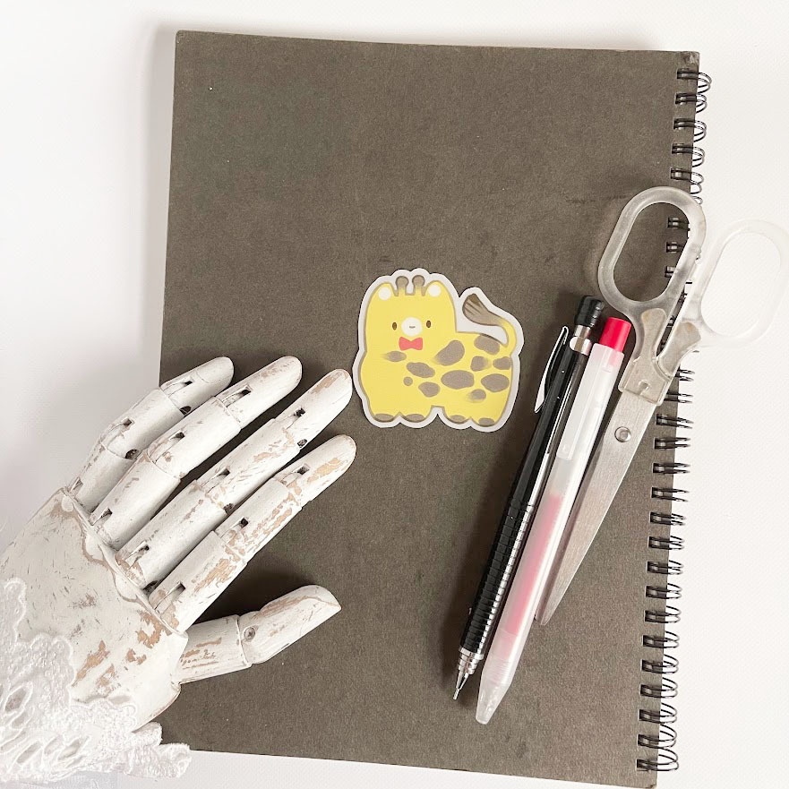 首の短いきりん*ステッカー