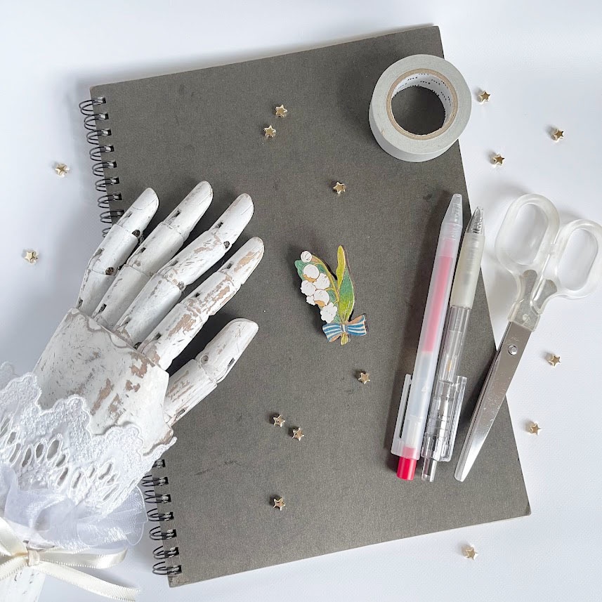 スズランうさぎ*木のブローチ