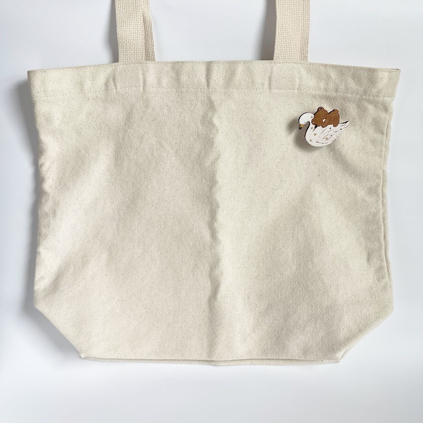 星屑と白鳥*木のブローチ