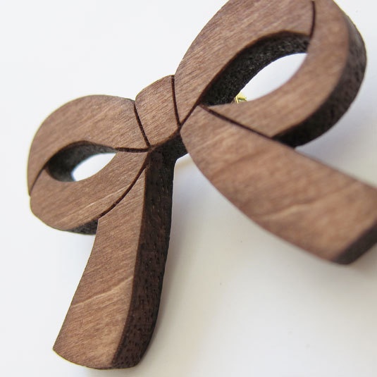 リボン(マホガニー)*木のブローチ