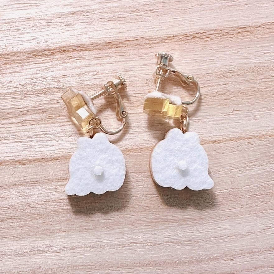 ゆらゆらおばけうさぎ*ピアス・イヤリング