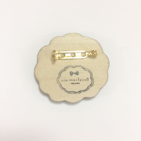 もくもくくん*木のブローチ