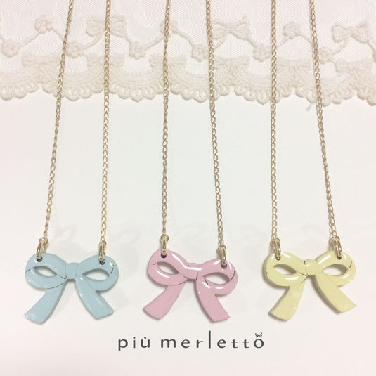 パステルリボン*木とレジンのネックレス
