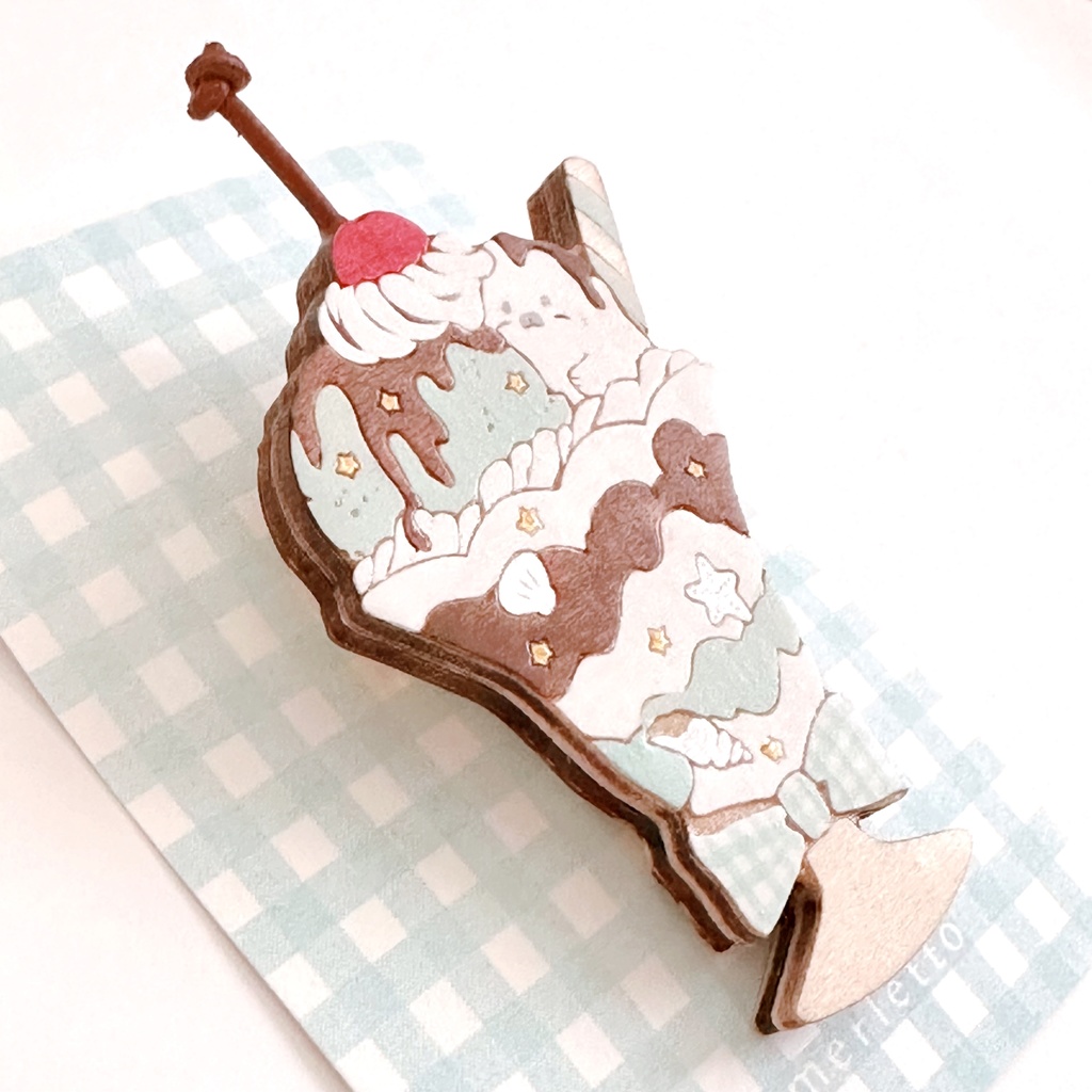 あざらしチョコミントパフェ*木のブローチ