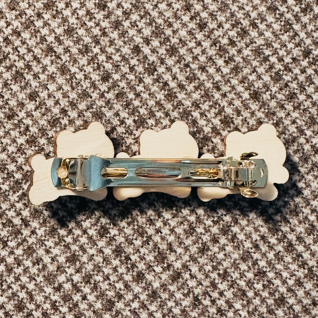 ぴょんぴょんくま*木のバレッタ