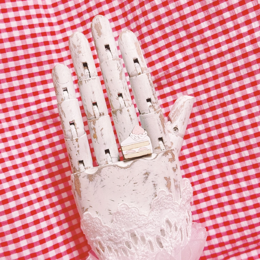 苺のショートケーキ*木の指輪