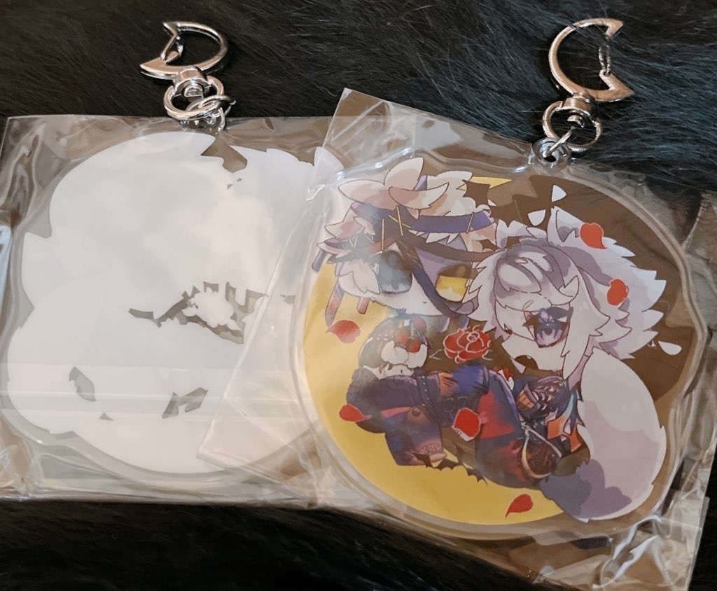 ハロナイギィ銀アクキー