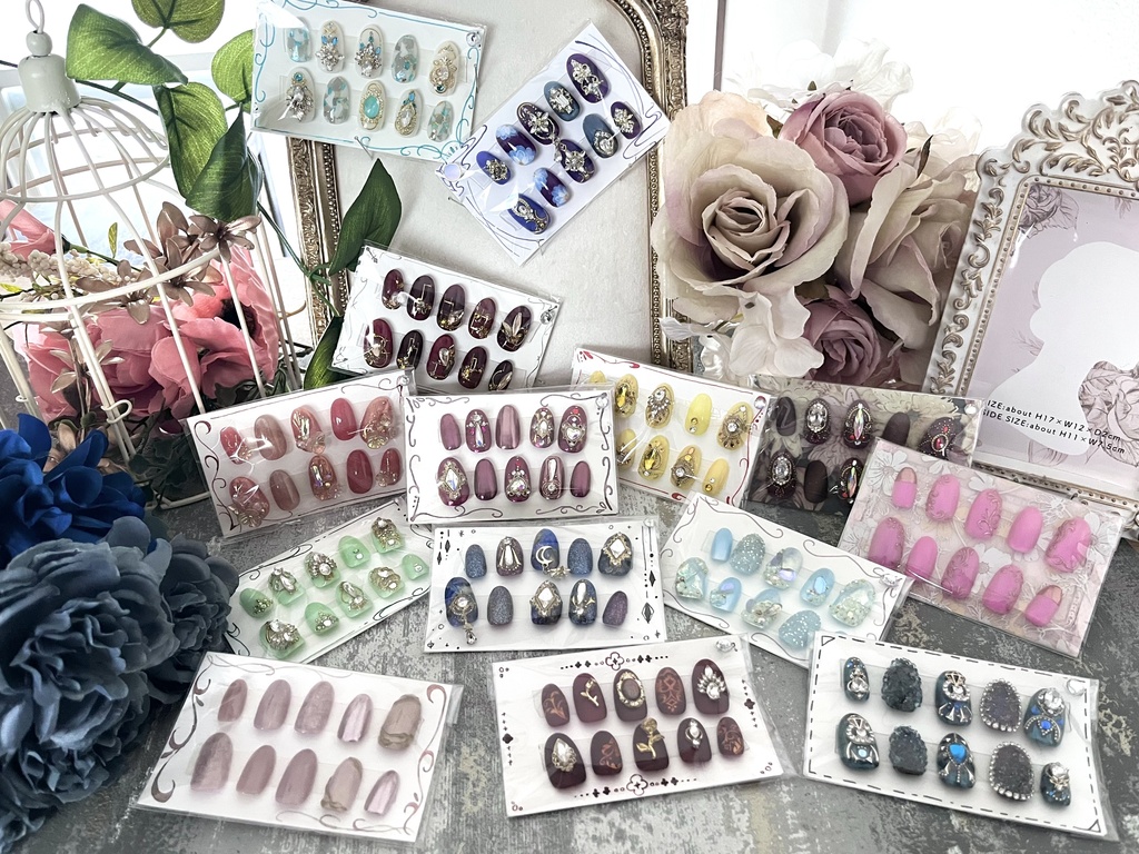 ＊ランダムネイルチップ4個セット