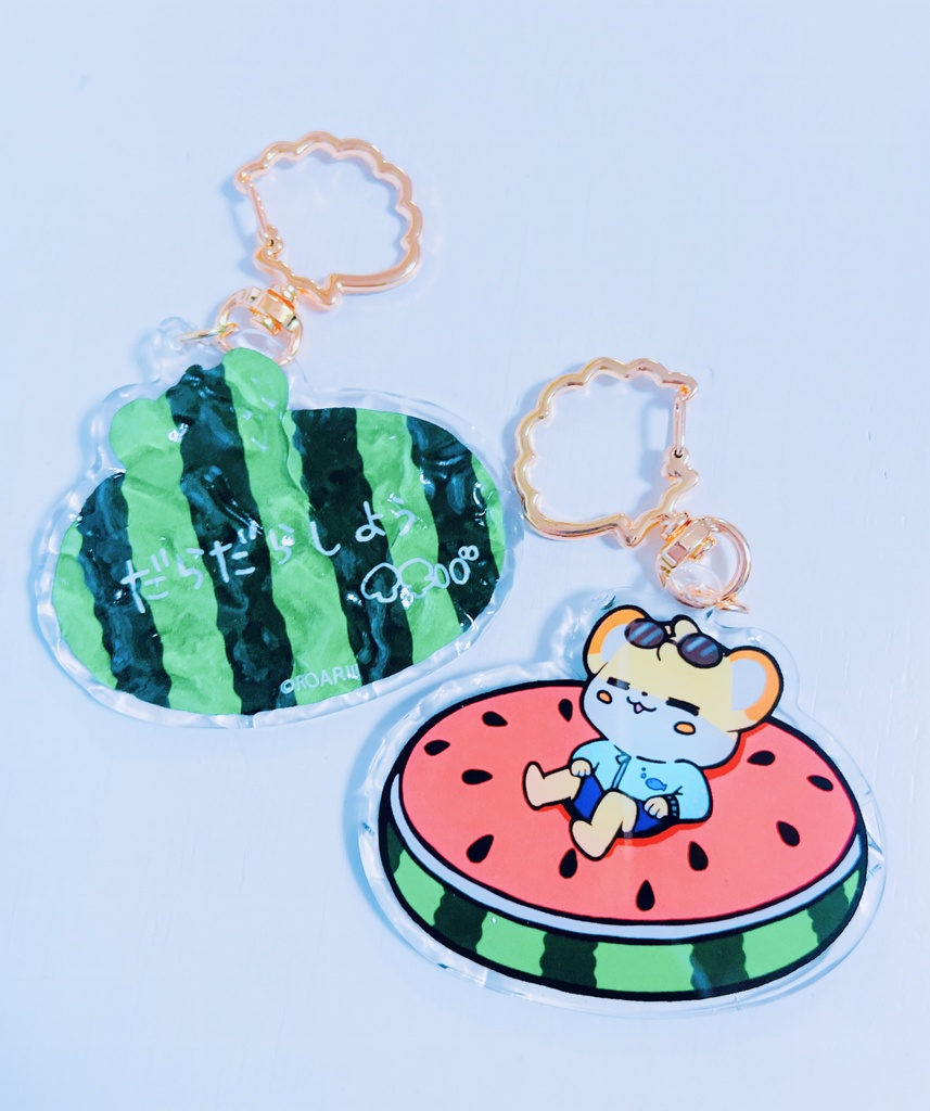 浮き輪でのんびりアクリルキーホルダー