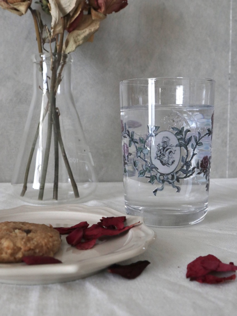 ローズガーデングラス