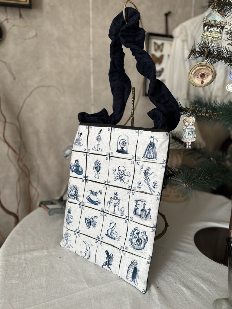 【受注生産受付】アンティークタイル柄ハンドメイドトートバッグ