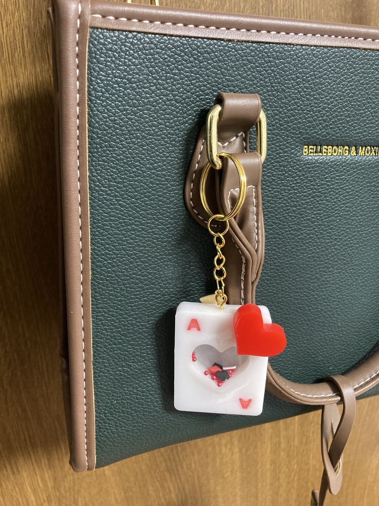 twst ハーツラビュル トランプキーホルダー