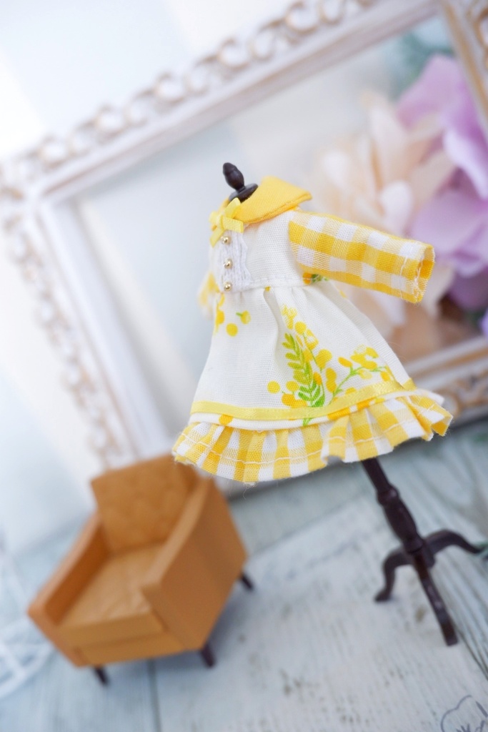 ミモザのワンピース