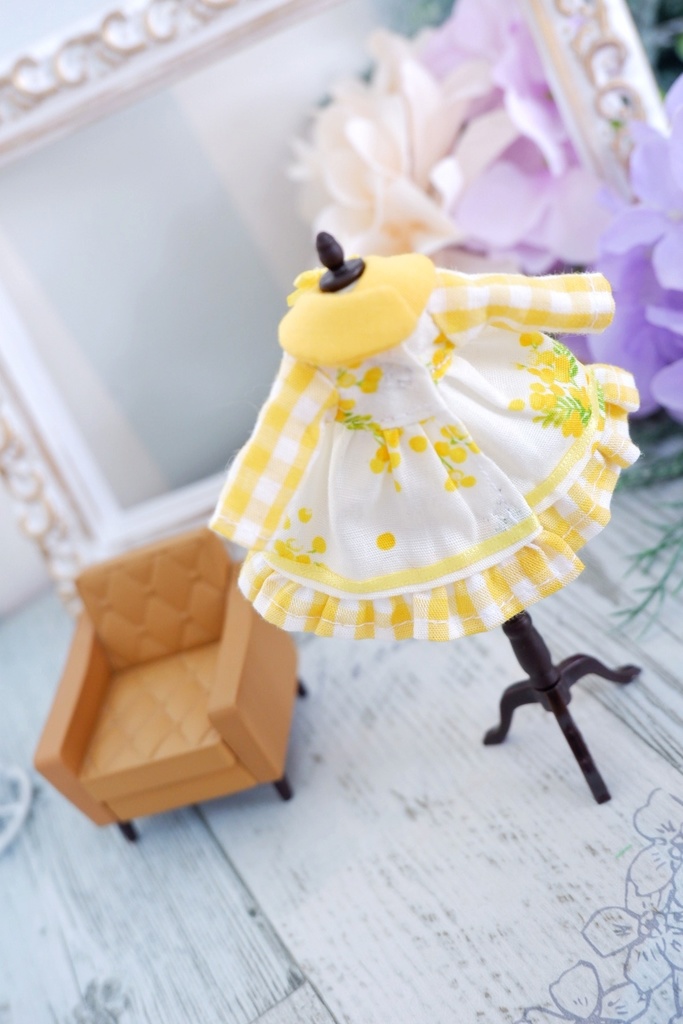 ミモザのワンピース