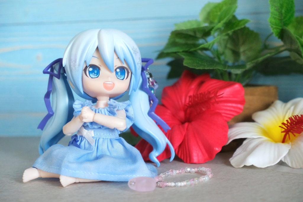 オフショルダーワンピース&ポシェット しんかいぶるー