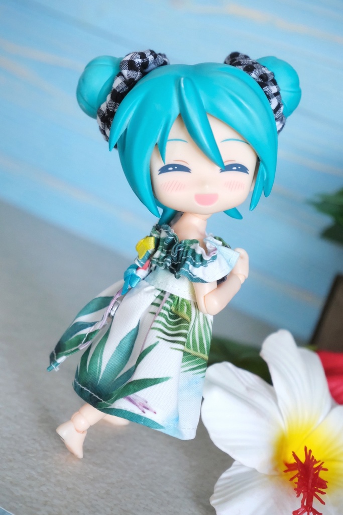 オフショルダーワンピース&ポシェット とこなつ