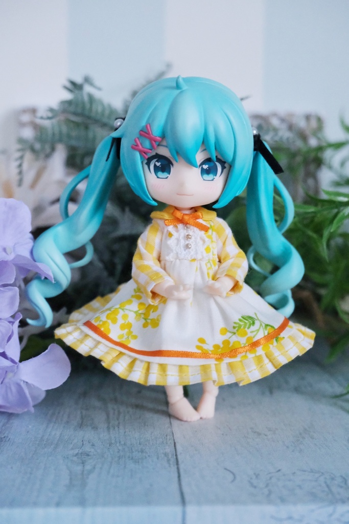 ミモザワンピース オレンジライン