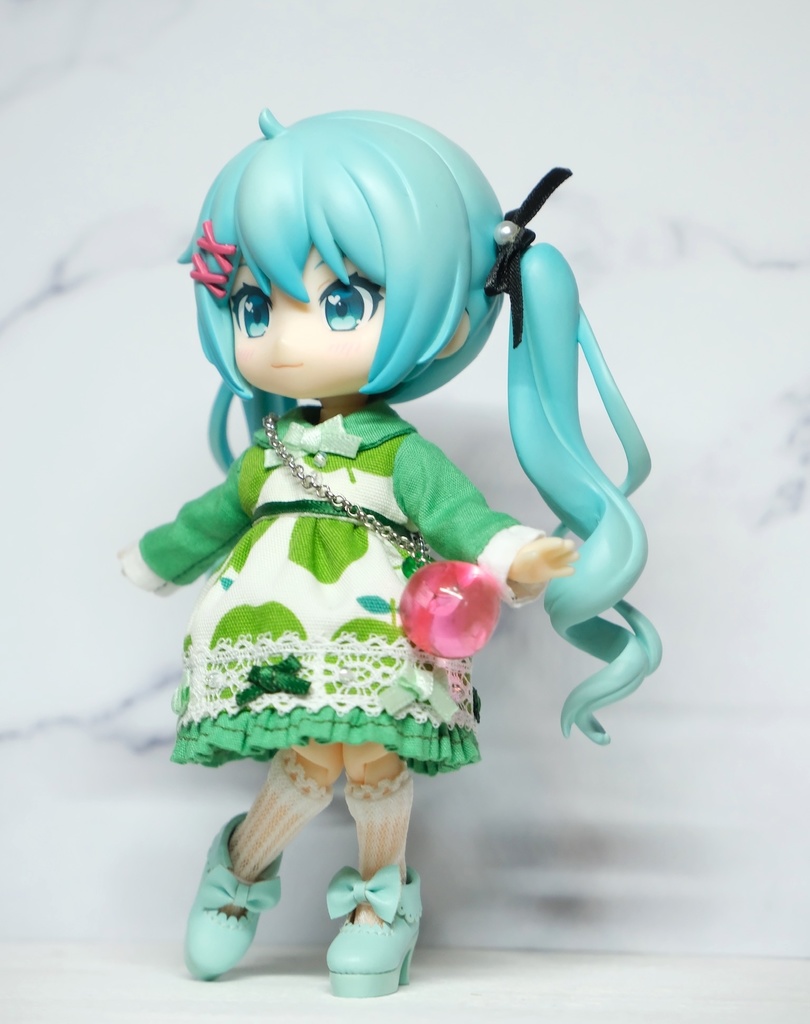 りんごのワンピース